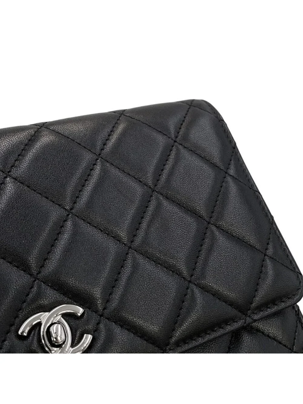 Chanel Chain Wallet Classic Quilted CC Logo Lambskin Black